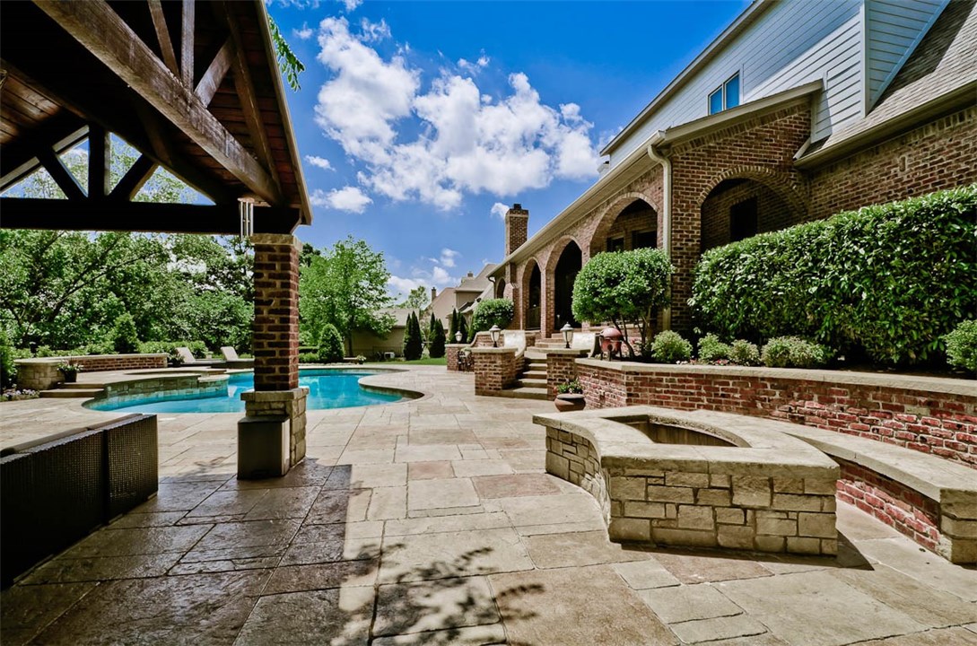 Pinnacle - Residential