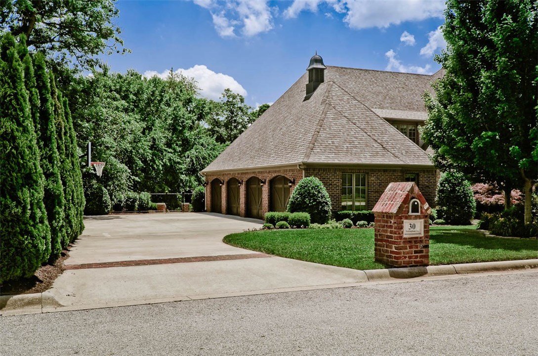 Pinnacle - Residential