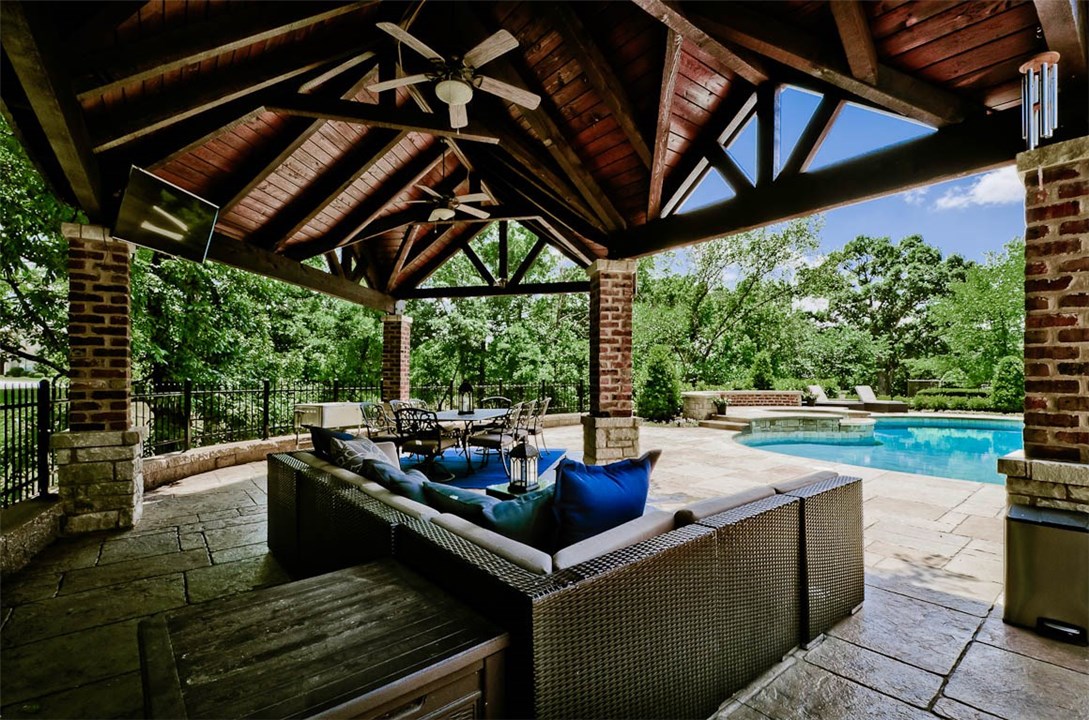 Pinnacle - Residential