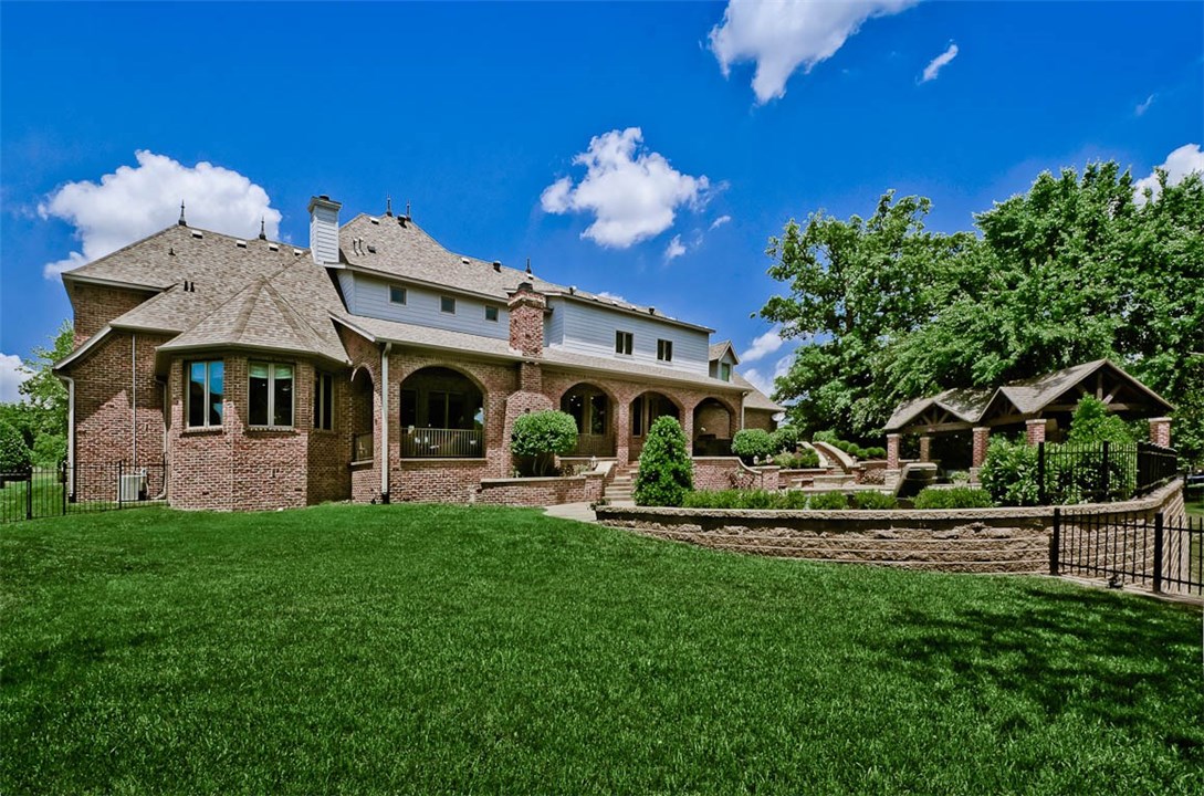 Pinnacle - Residential