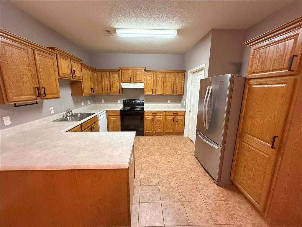 Appleridge Sub Centerton - Residential Lease