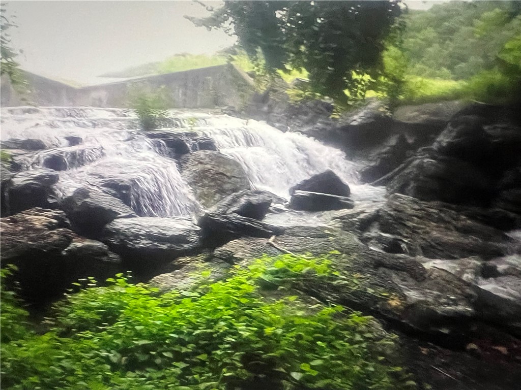 Ashdown Sub Bvv - Land