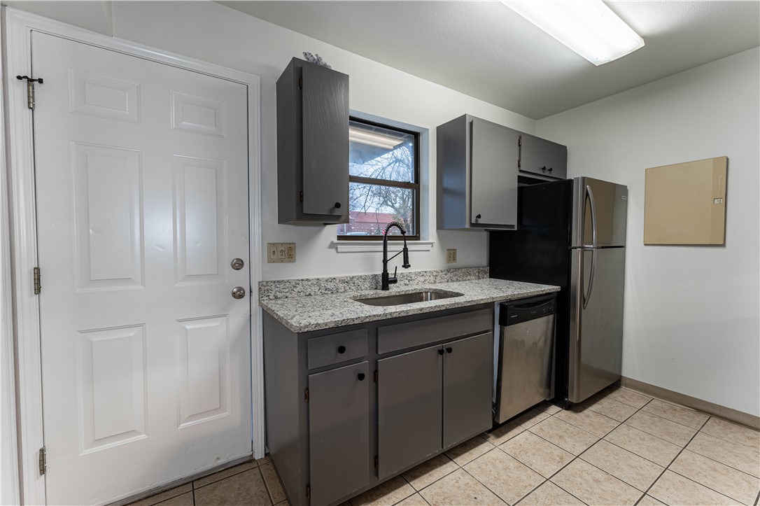 Copper Oaks Centerton - Residential Lease