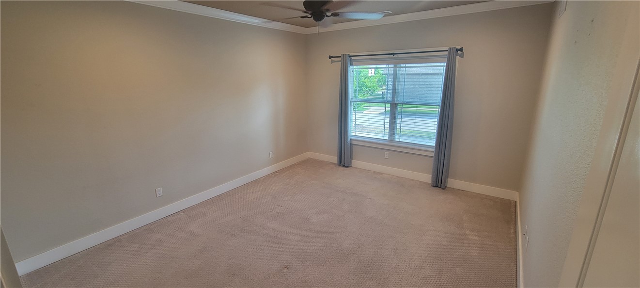 VILLAS AT FOREST HILLS - Residential Lease