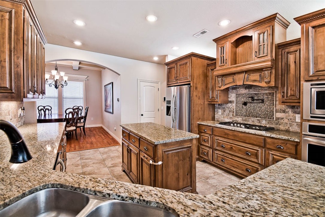 15-19-30 - Rogers - Residential