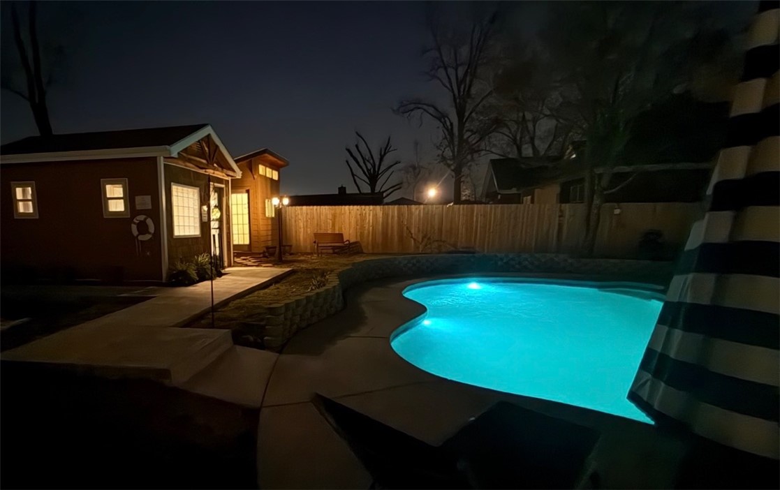 15-19-30 - Rogers - Residential