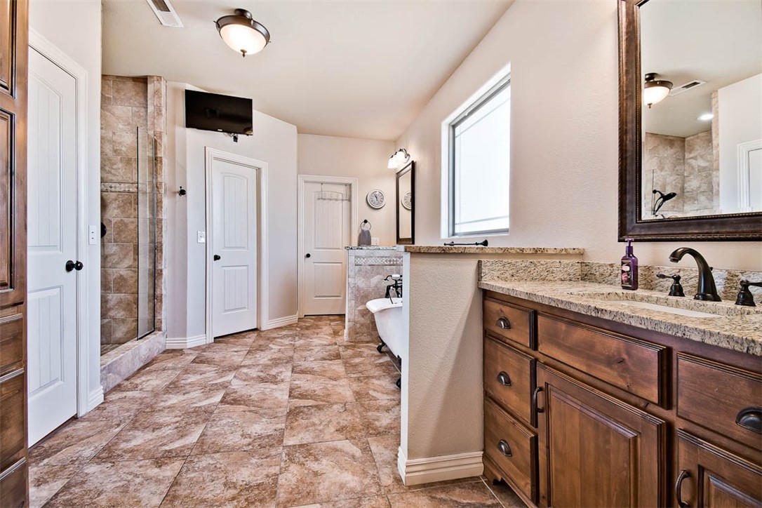 15-19-30 - Rogers - Residential