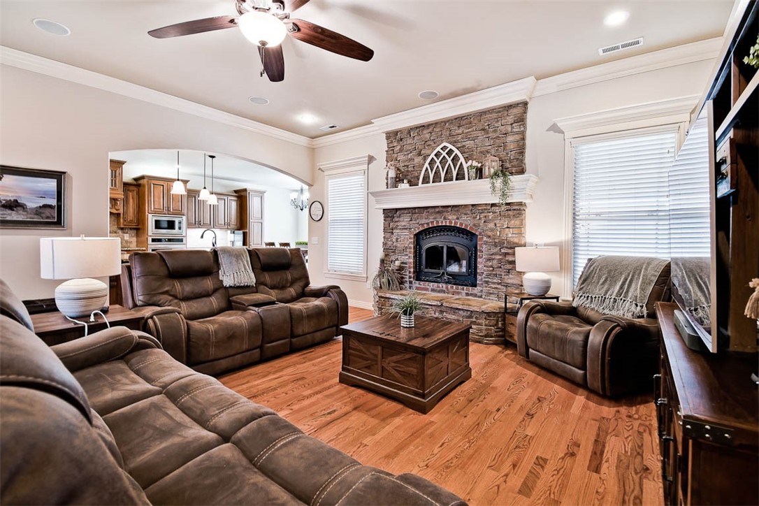 15-19-30 - Rogers - Residential