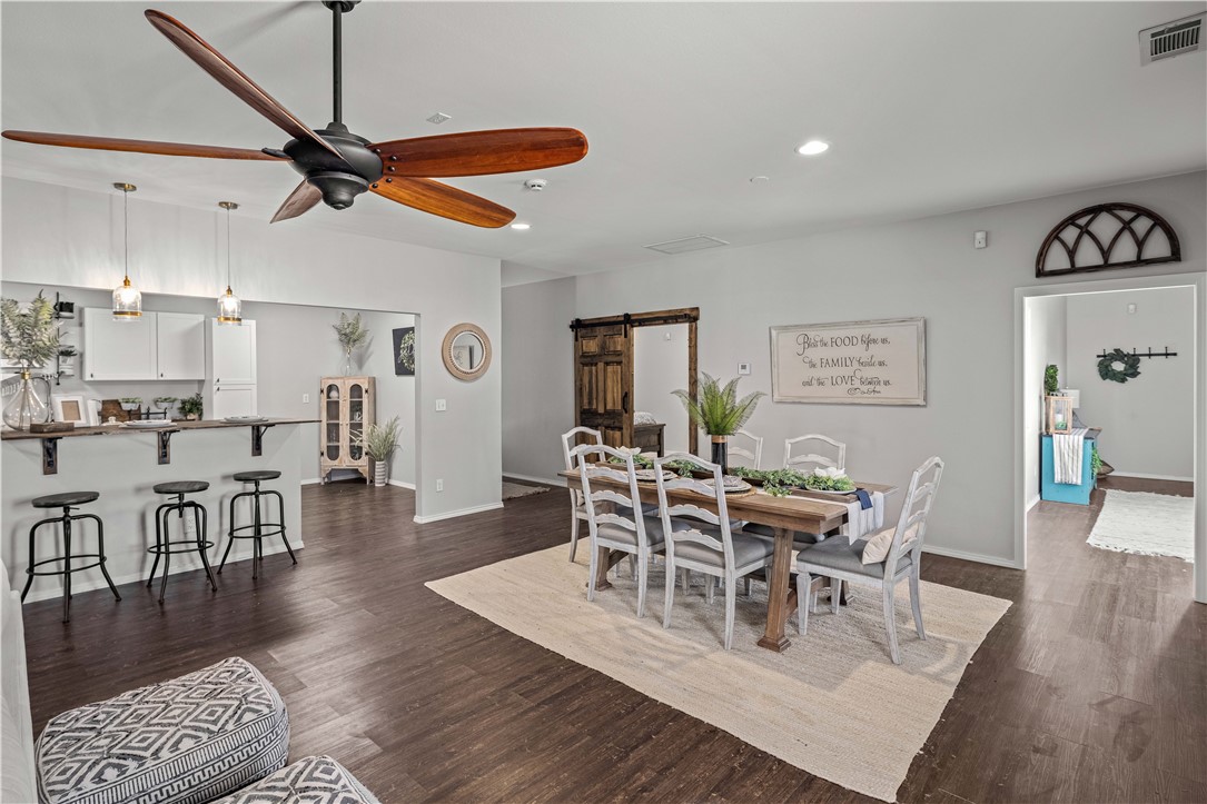 Jo Dar Van Estate Pea Ridge - Residential