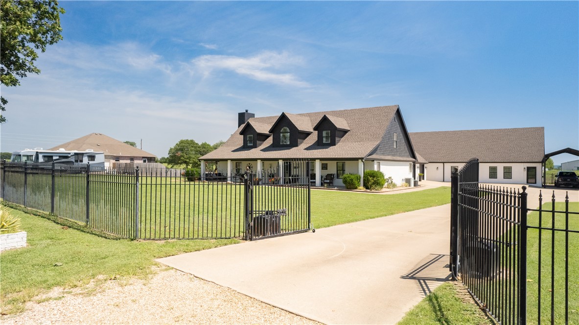 Jo Dar Van Estate Pea Ridge - Residential