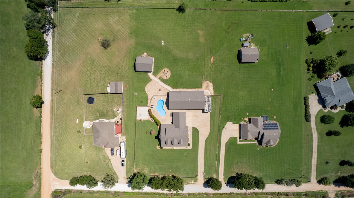 Jo Dar Van Estate Pea Ridge - Residential