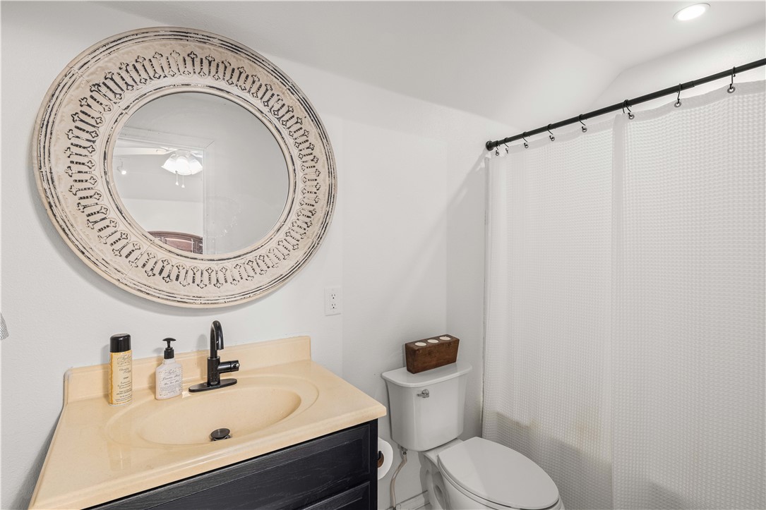 Jo Dar Van Estate Pea Ridge - Residential