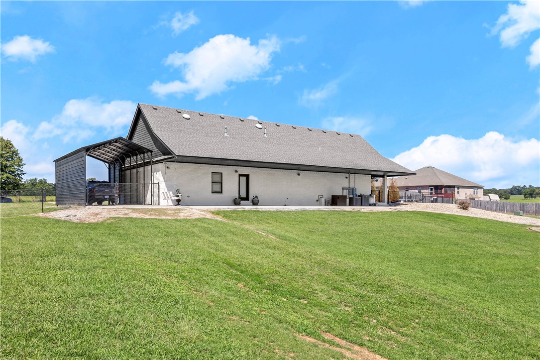 Jo Dar Van Estate Pea Ridge - Residential