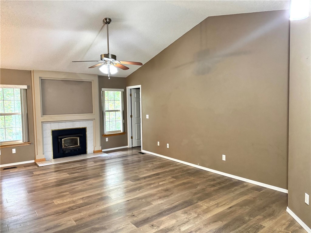 Brittany Sub Bvv - Residential Lease