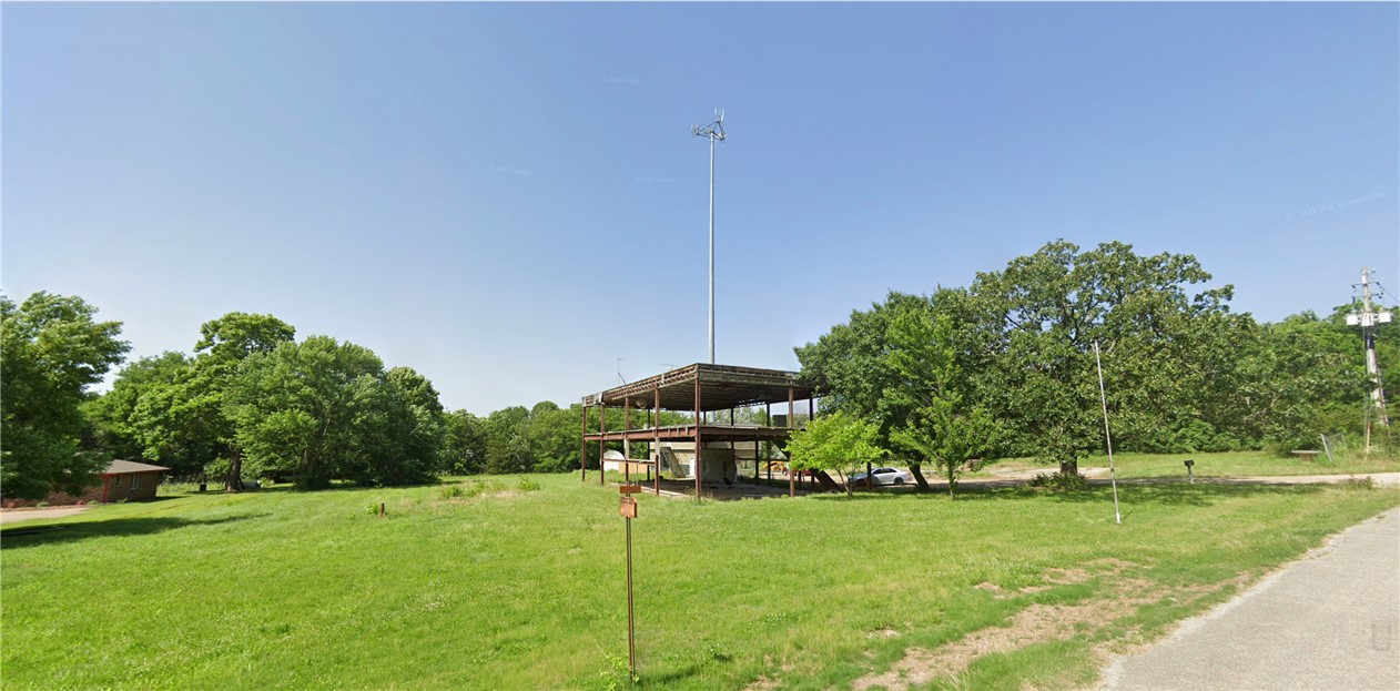 Fayetteville Outlots - Land