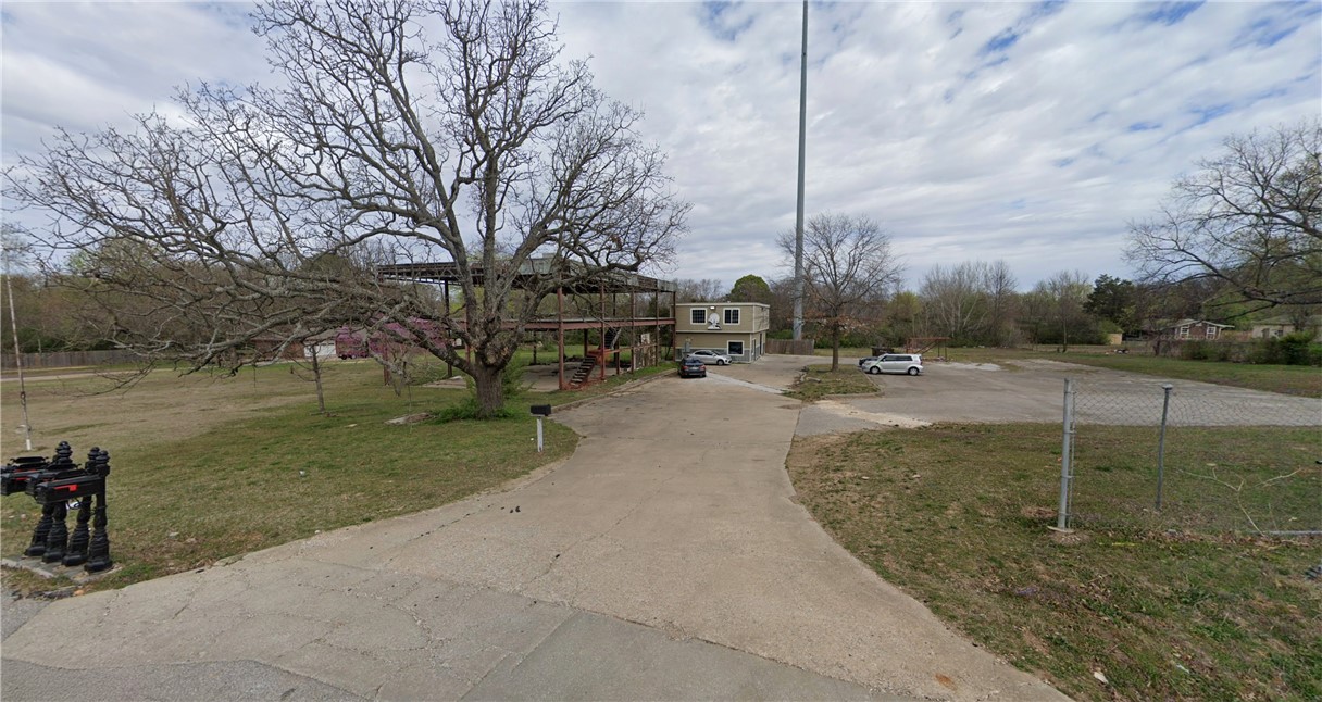 Fayetteville Outlots - Land