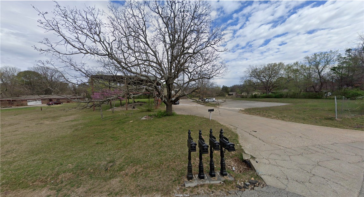 Fayetteville Outlots - Land