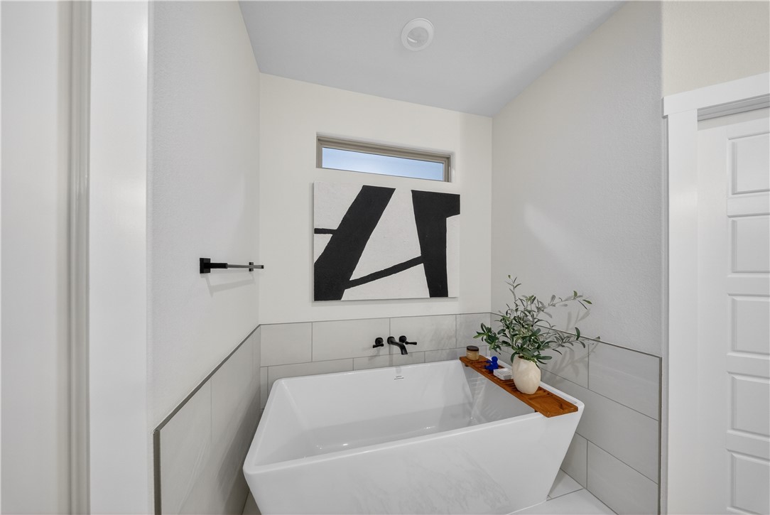 Collins Cove Sub - Residential