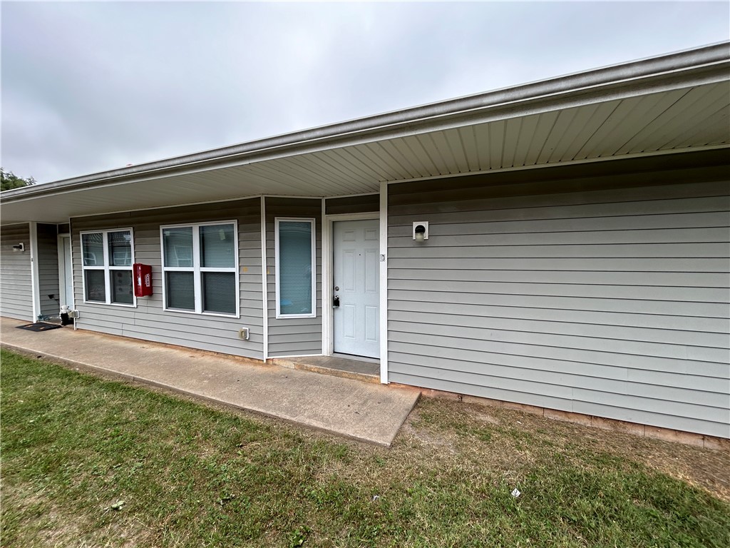 Photo 1 of 6 — 407 Park Street D, Springdale, AR 72764