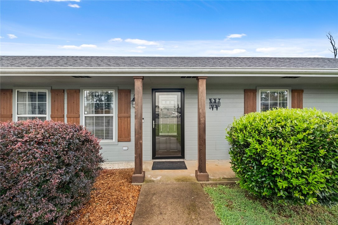 Voiss Park Estates Rogers - Residential