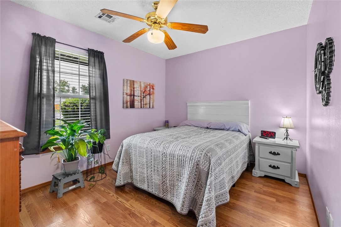 Voiss Park Estates Rogers - Residential