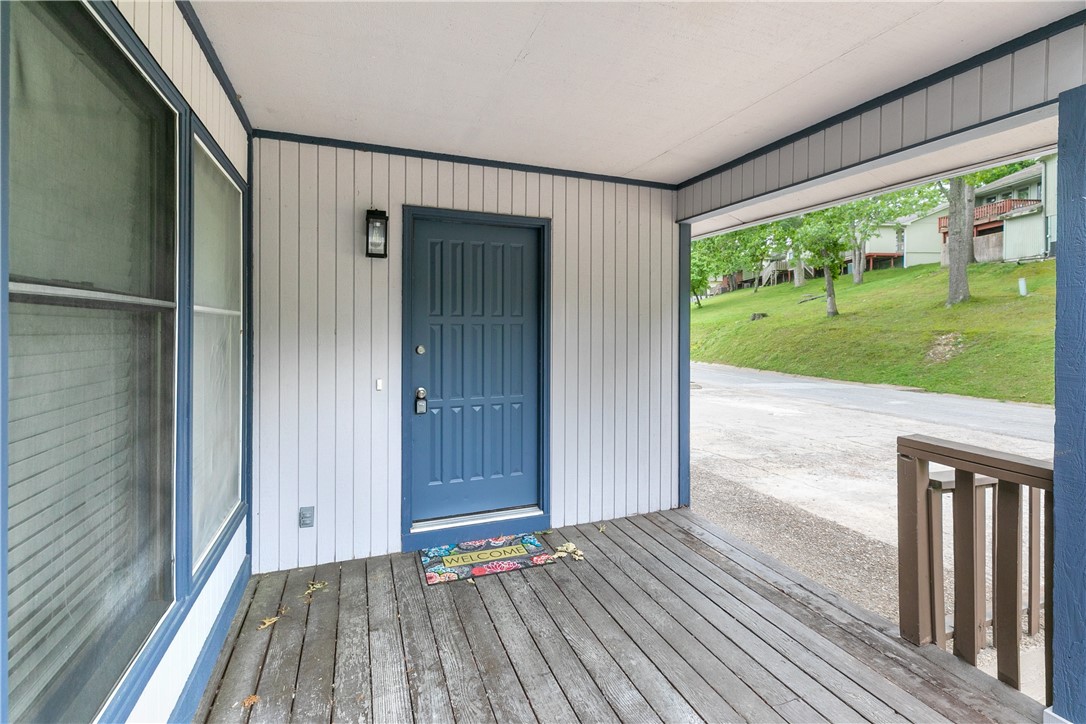 Townhouse Tct 3 A/K/A Drake Court Bvv - Residential Lease