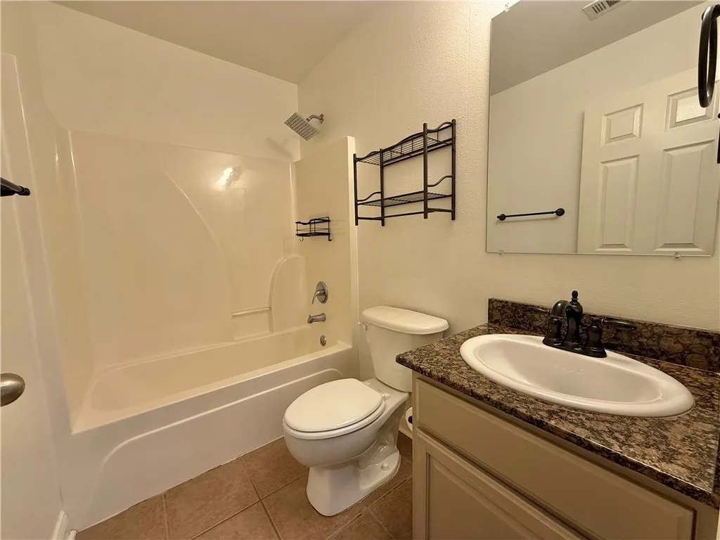 Prairie Grove, Arkansas 72753, United States, 3 Bedrooms Bedrooms, ,2 BathroomsBathrooms,Residential,Active,243516