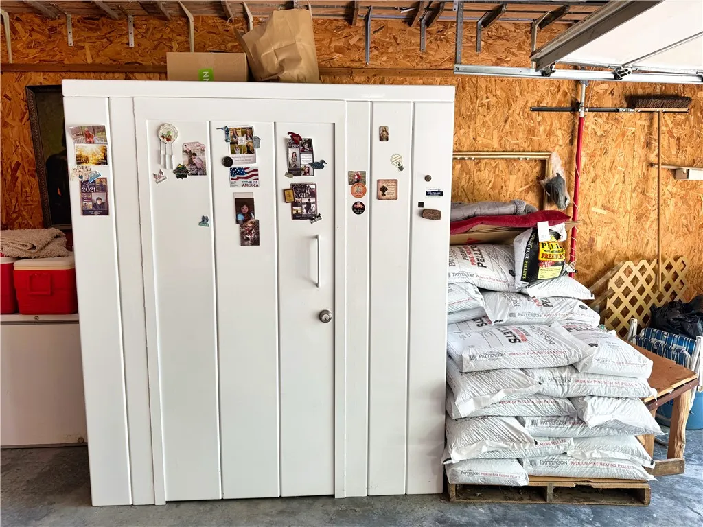 Garfield, Arkansas 72732, United States, 2 Bedrooms Bedrooms, ,2 BathroomsBathrooms,Residential,Active,144068