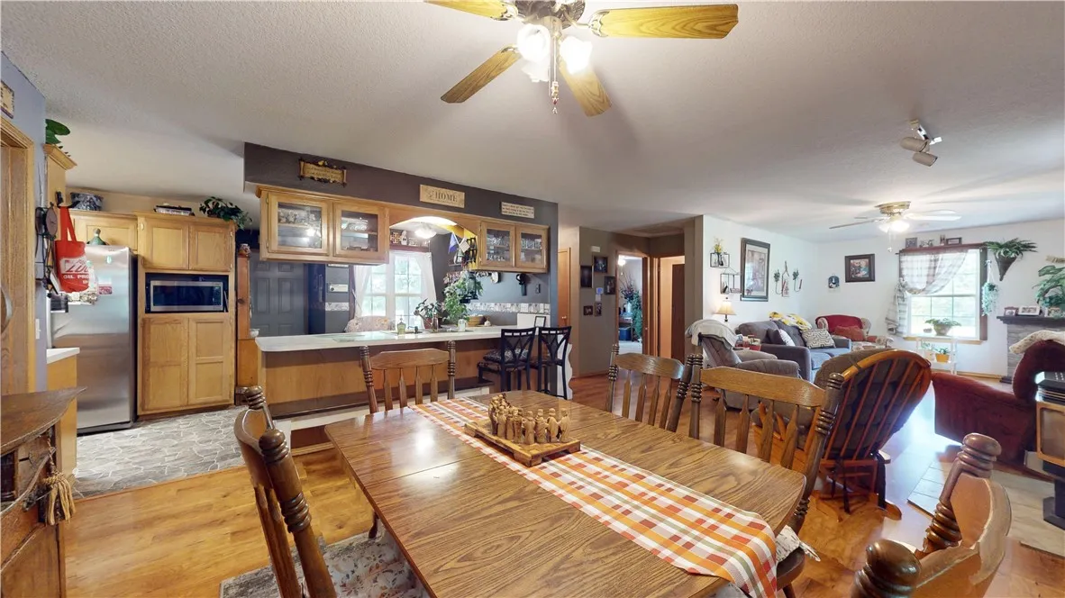 Garfield, Arkansas 72732, United States, 2 Bedrooms Bedrooms, ,2 BathroomsBathrooms,Residential,Active,144068