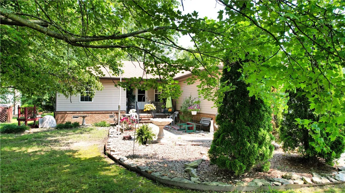 Garfield, Arkansas 72732, United States, 2 Bedrooms Bedrooms, ,2 BathroomsBathrooms,Residential,Active,144068