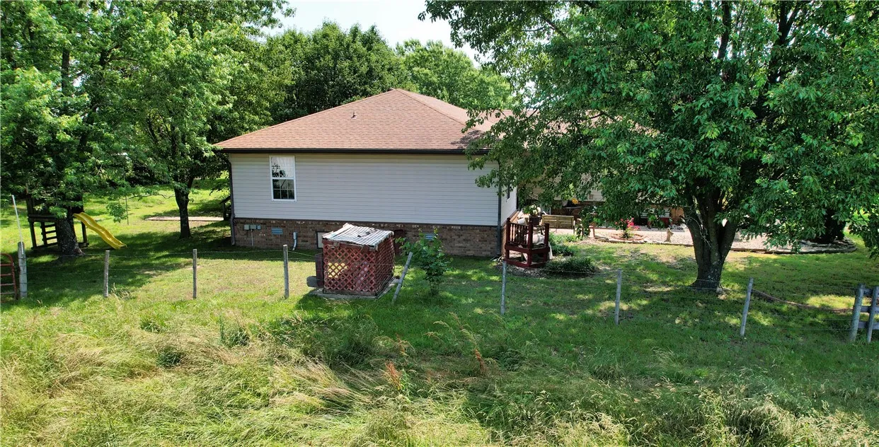 Garfield, Arkansas 72732, United States, 2 Bedrooms Bedrooms, ,2 BathroomsBathrooms,Residential,Active,144068