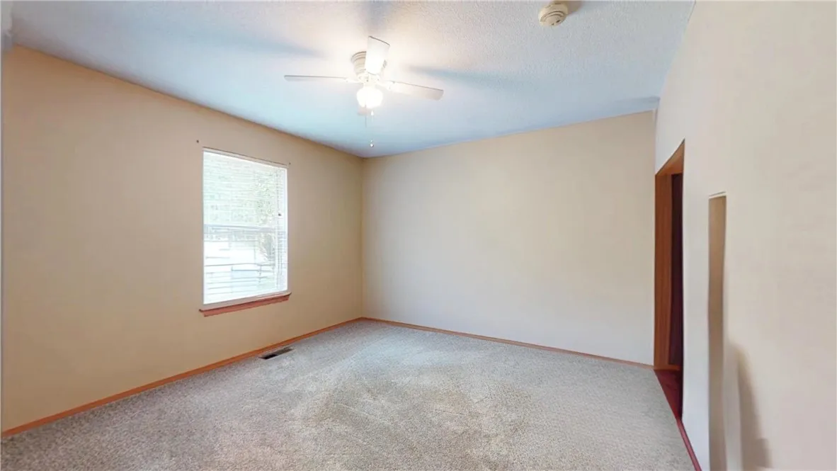 Garfield, Arkansas 72732, United States, 2 Bedrooms Bedrooms, ,2 BathroomsBathrooms,Residential,Active,144068