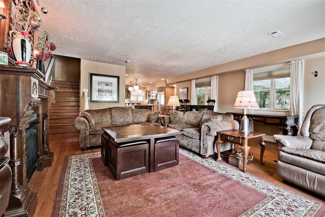 Riley & Armstrong - Residential