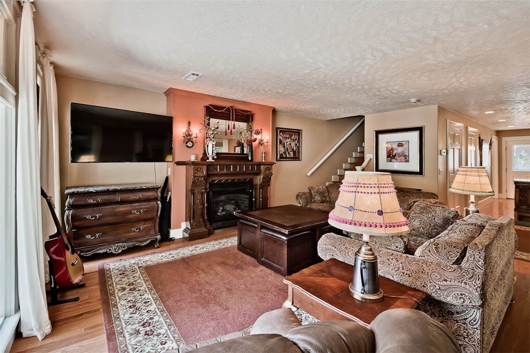 Riley & Armstrong - Residential