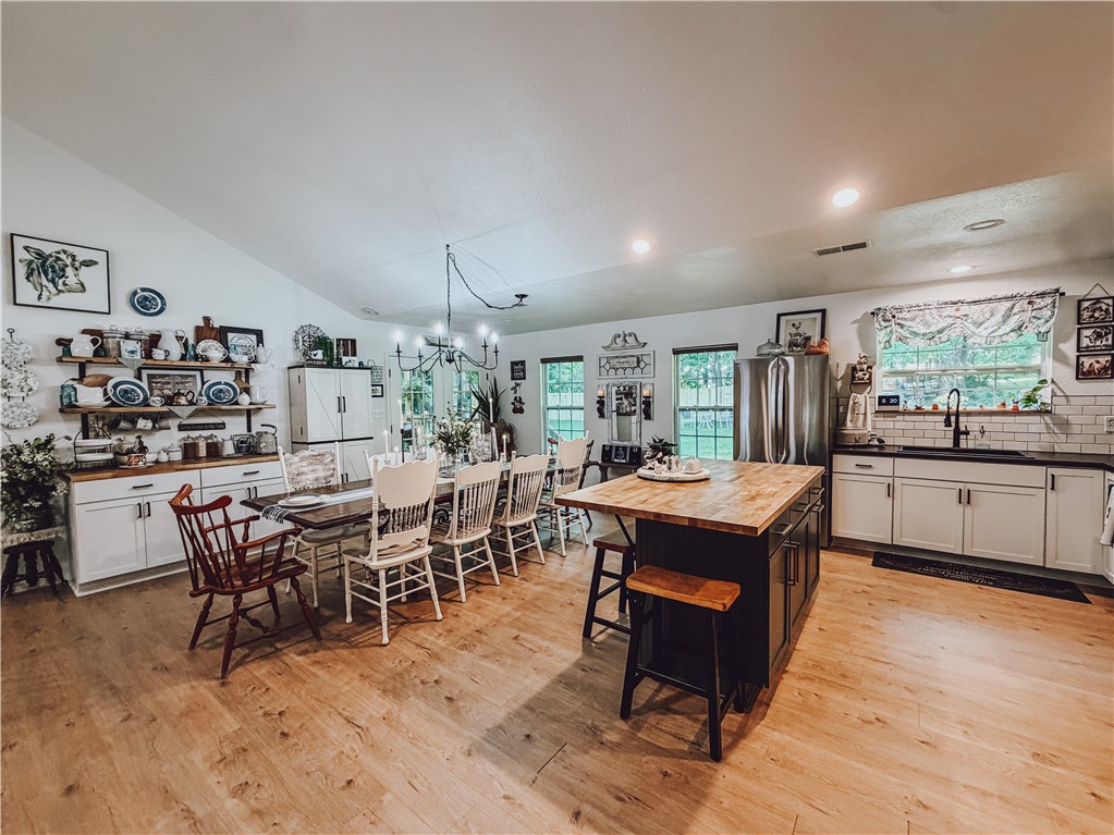Holt Paradise - Residential