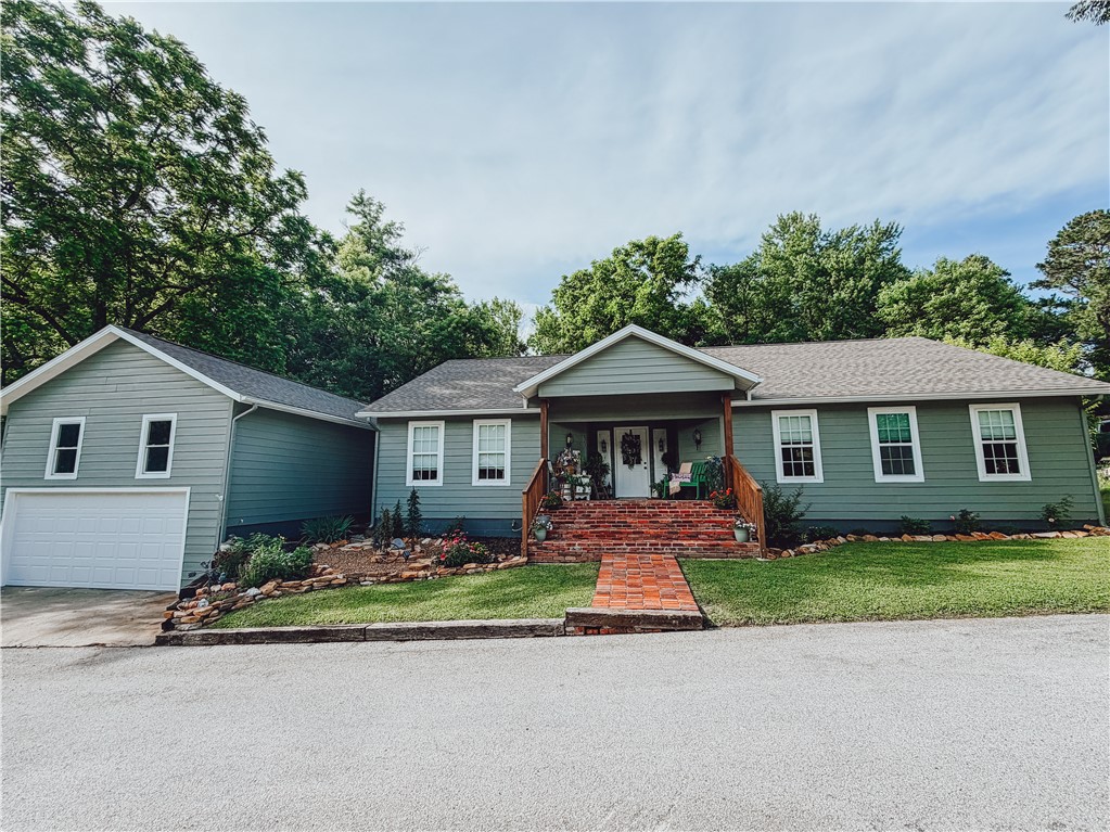 Holt Paradise - Residential