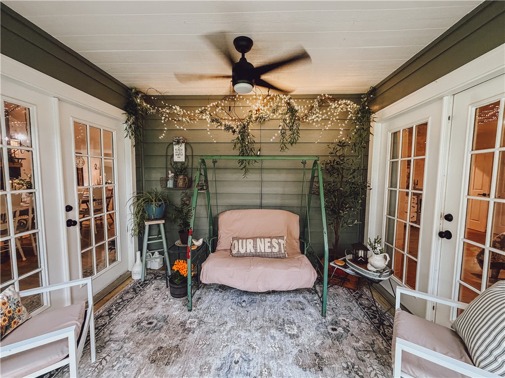 Holt Paradise - Residential