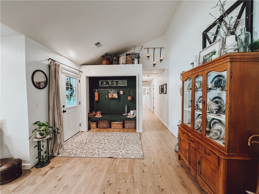 Holt Paradise - Residential