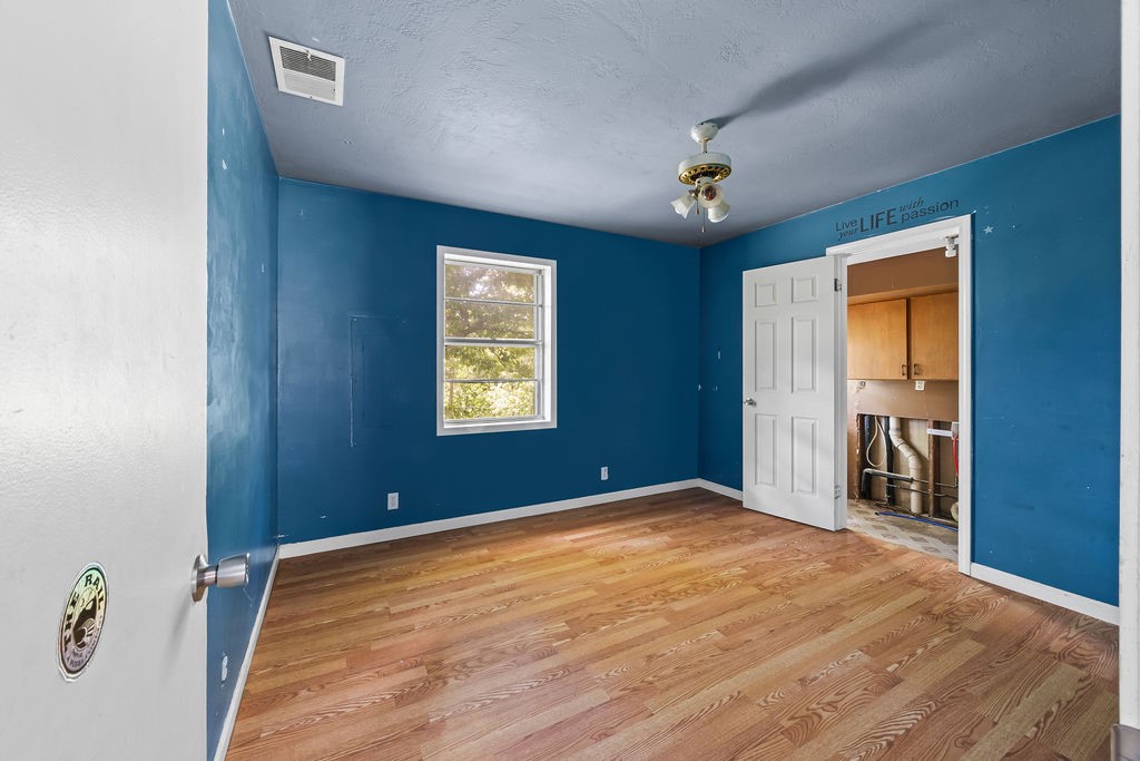 Elzeys Acres - Residential