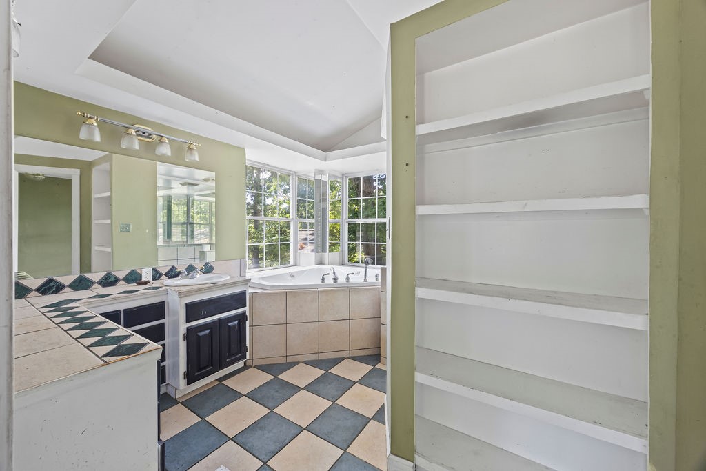 Elzeys Acres - Residential