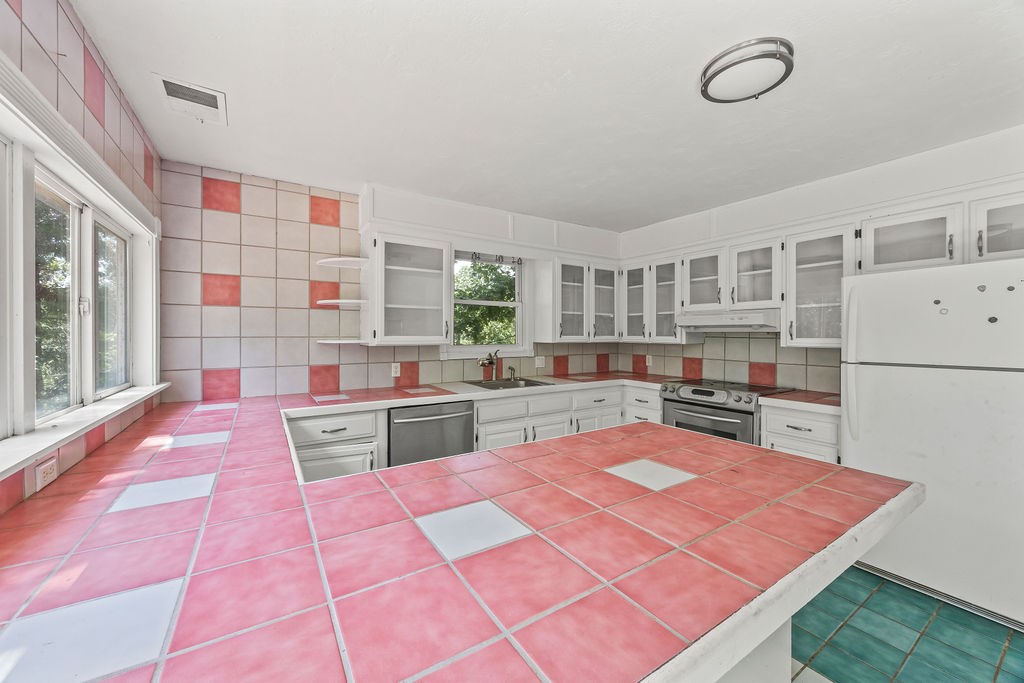 Elzeys Acres - Residential