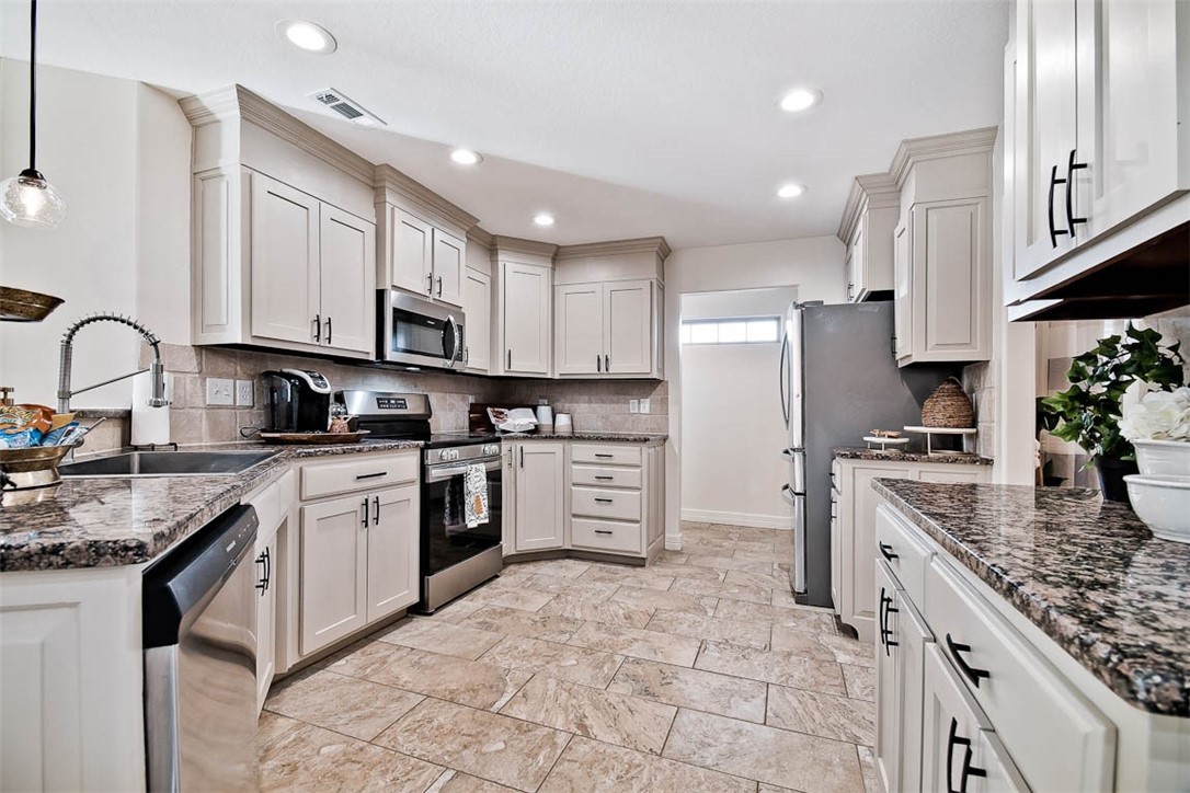 Fieldstone Add-Rogers - Residential