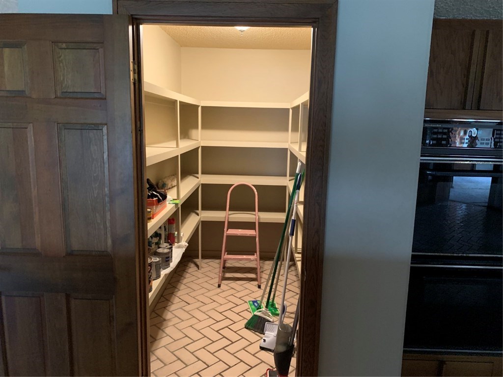 03-17-28 - Residential