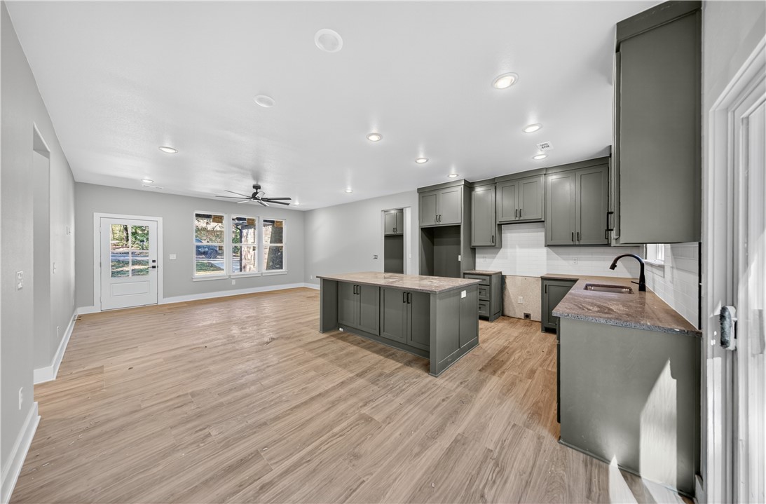 Bankfoot Sub Bvv - Residential