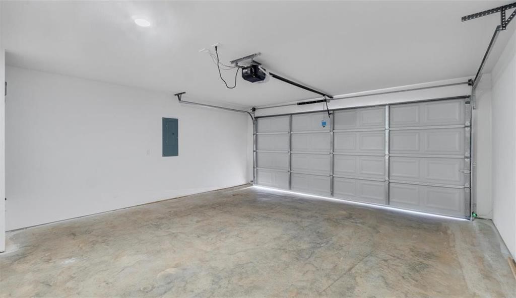 Applewood Estates Highfill - Residential Lease
