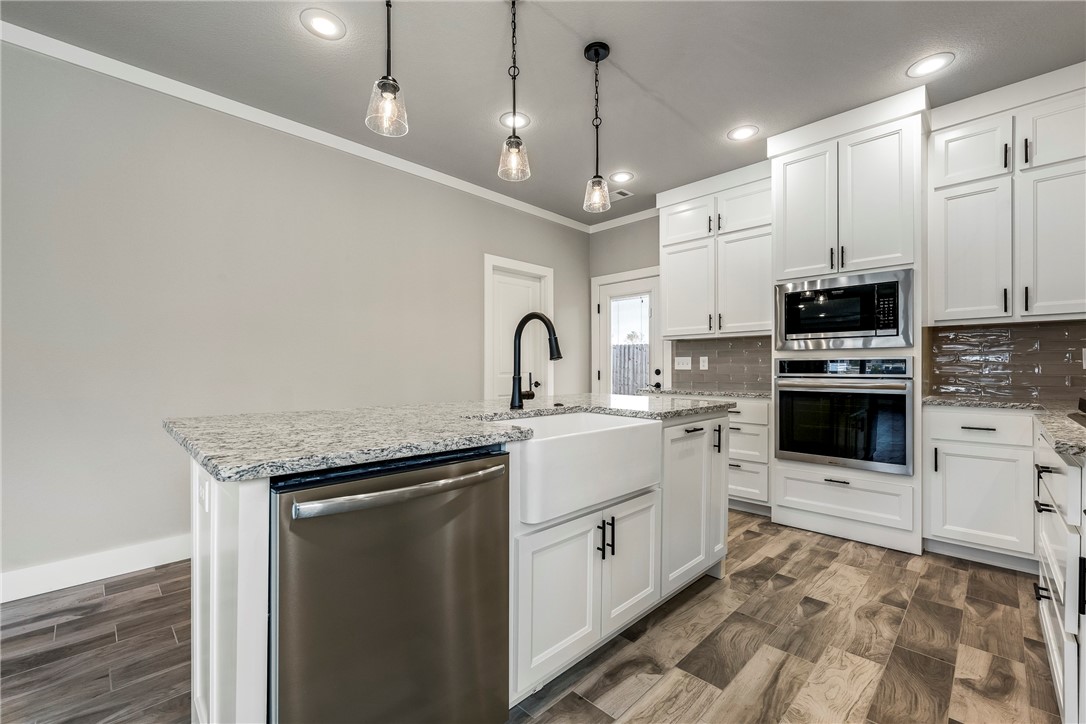 Maple Glenn - Residential