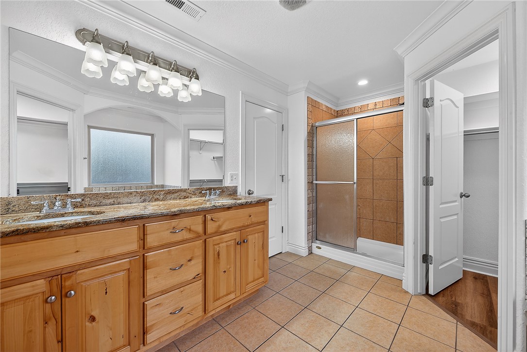 Virginias Grove Sub Bentonville - Residential Lease