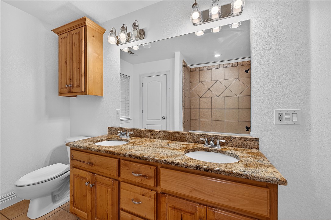 Virginias Grove Sub Bentonville - Residential Lease
