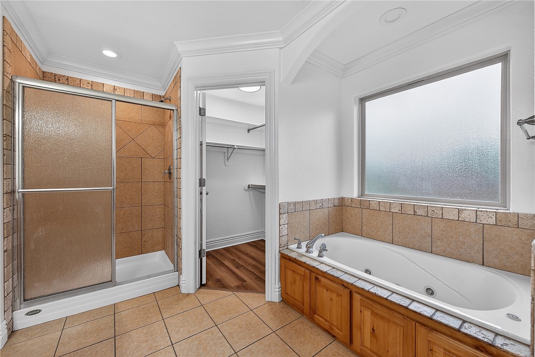 Virginias Grove Sub Bentonville - Residential Lease