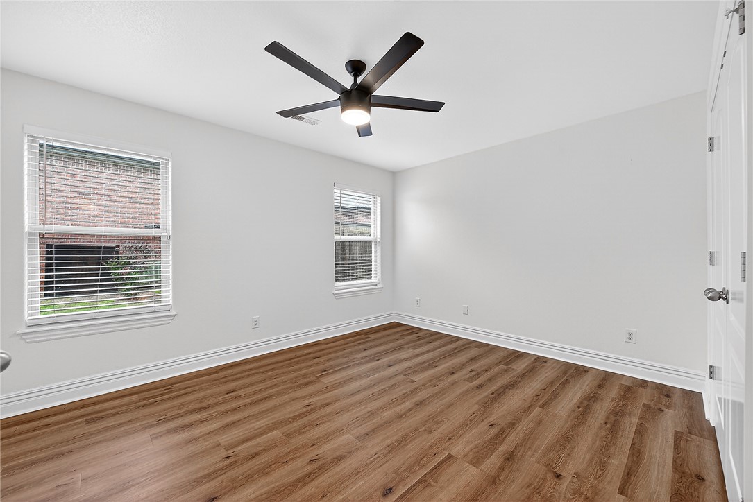 Virginias Grove Sub Bentonville - Residential Lease